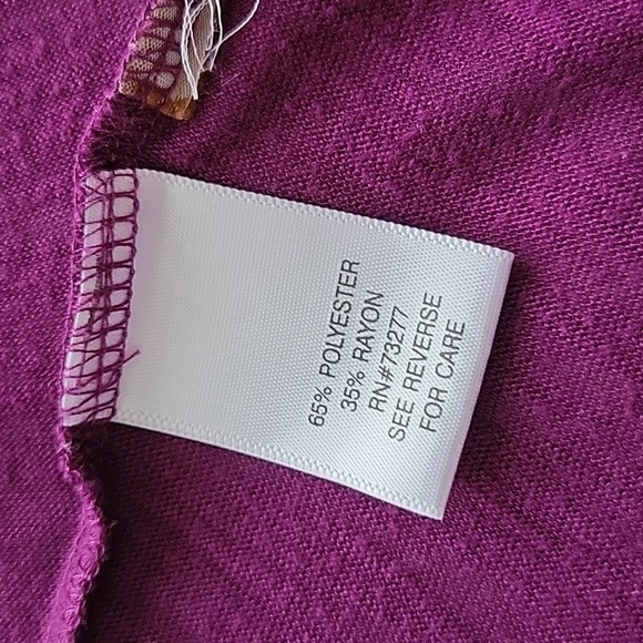 Vera Wang cardigan w/brooches - Picture 6 of 7